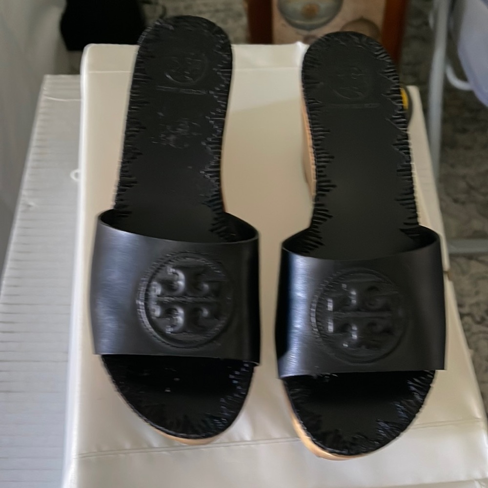 Tory Burch slide sandal